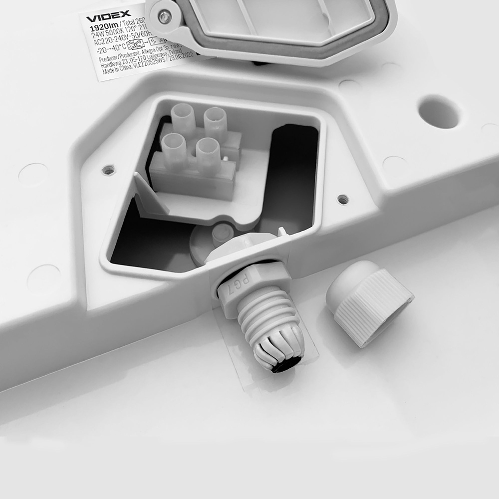 Oprawa LED natynkowa 24W 5000K IP65