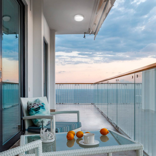 Oprawa LED z czujnikiem ruchu 11W 5000K IP54