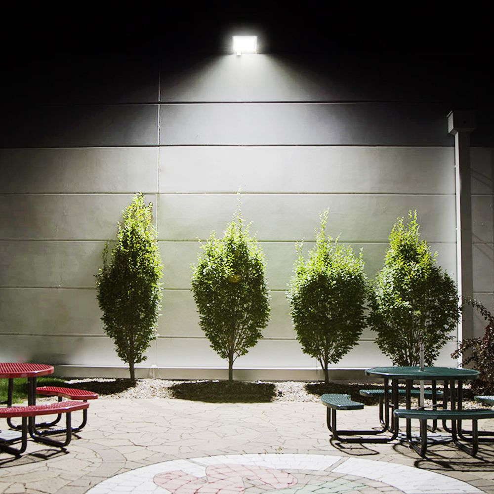 Naświetlacz LED z czujnikiem ruchu 50W 5000K IP65