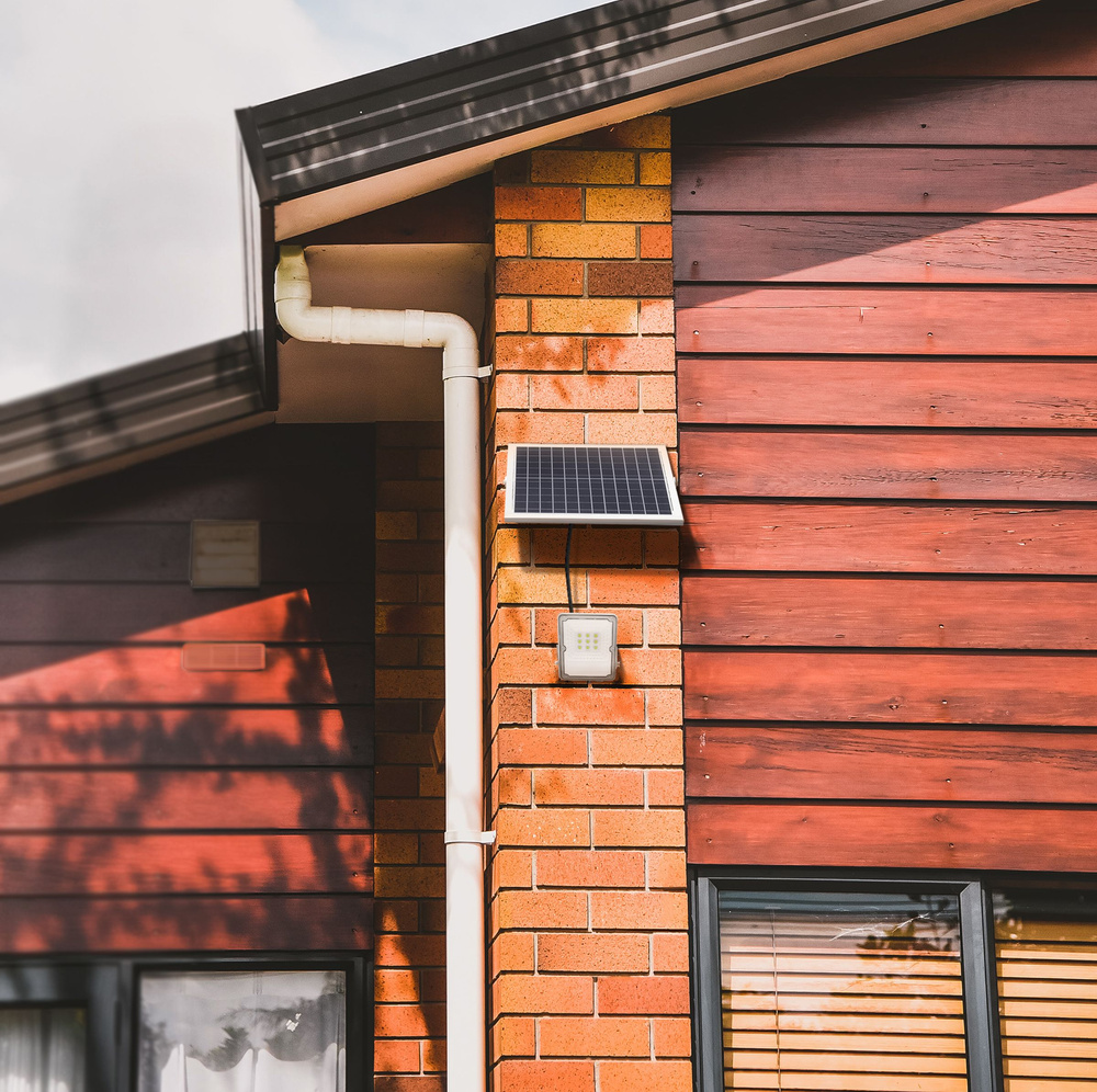 Naświetlacz Videx LED lapma czujnik ruchu panel słoneczny 600 lm + PILOT